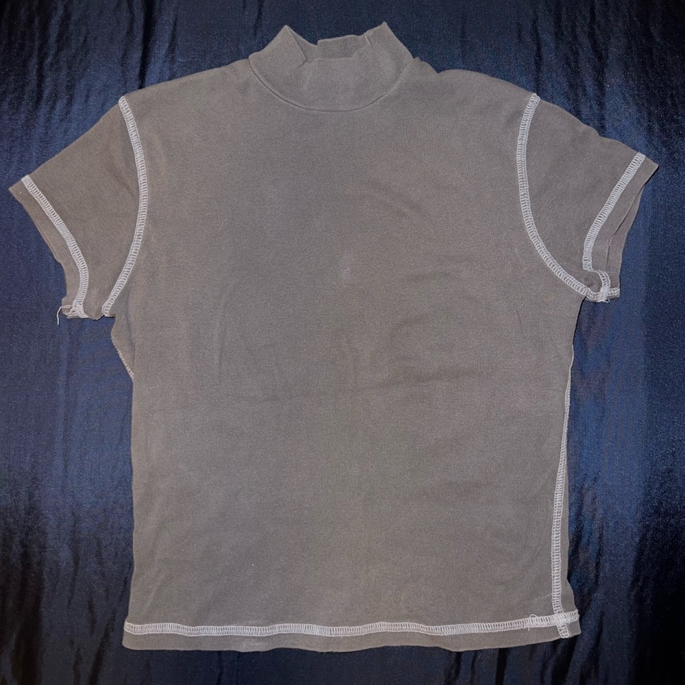 Brandy Melville Cropped Turtleneck Tee
